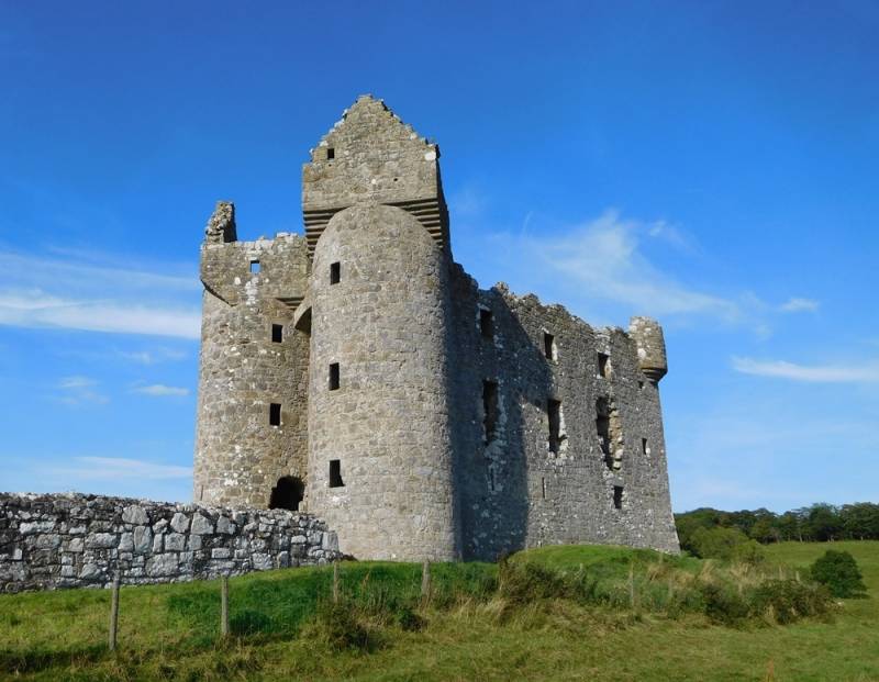 Monea Castle reduced